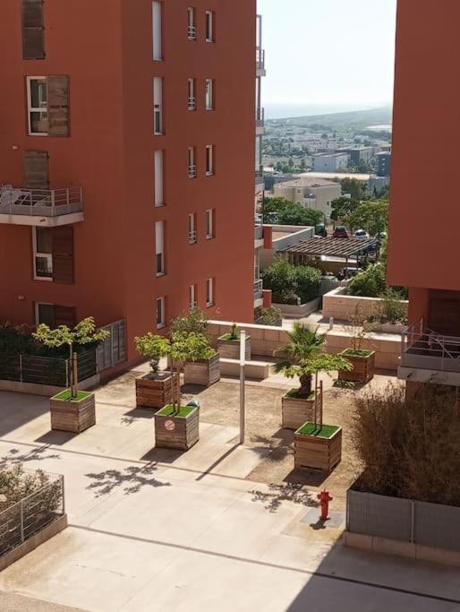 1,5 Km Plages Bel Calme Piscine Garage Appartement