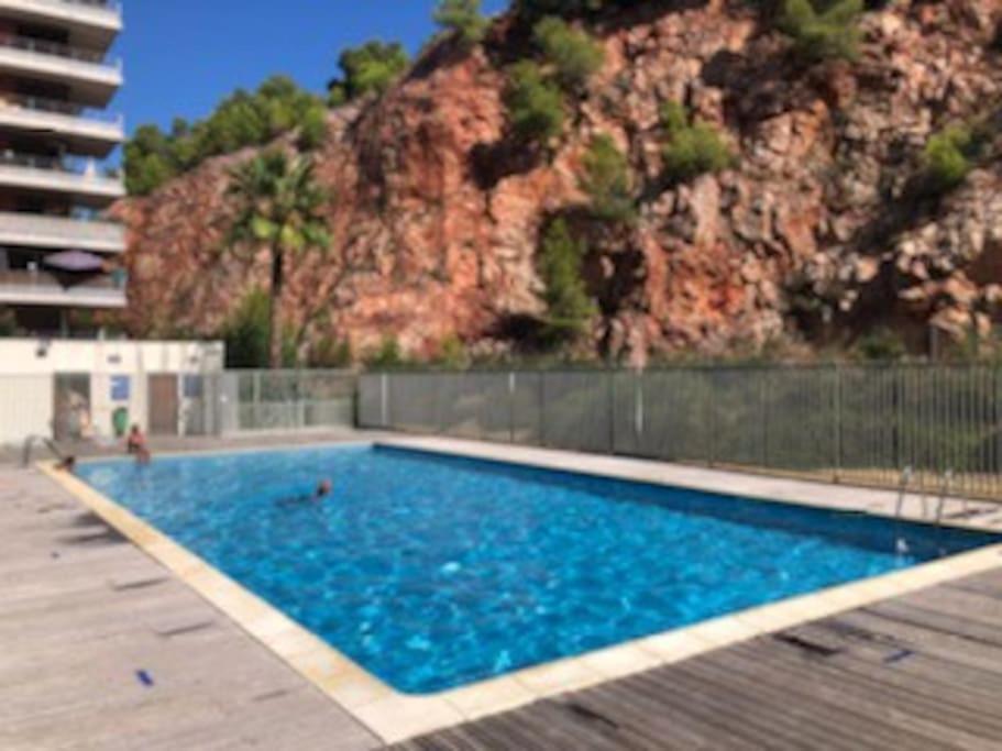 Apartment 1,5 Km Plages Bel Calme Piscine Garage *